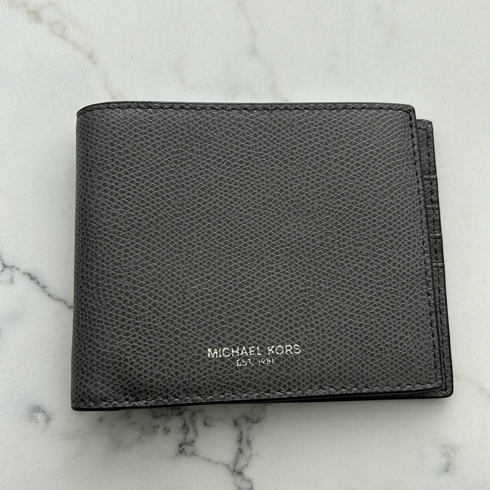 Michael Kors wallet